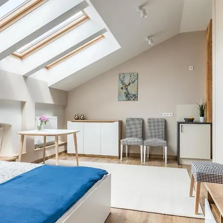 Hotel apartamentowy Dluga